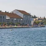 House In With Sea View, Terrace, Air Conditioning, Wifi Semesterbostad *