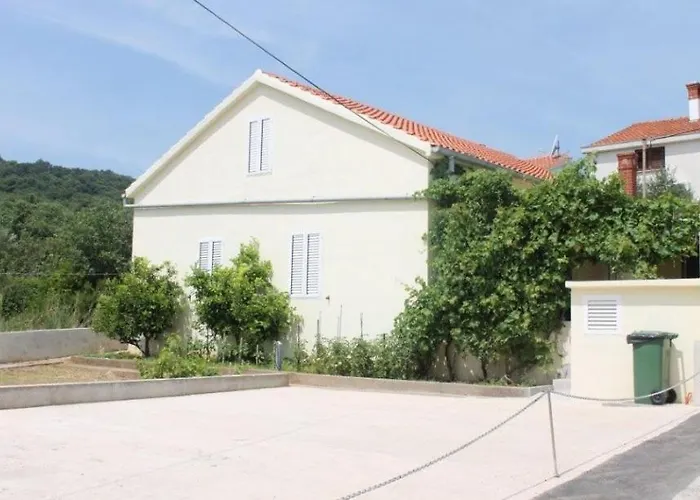 House In With Sea View, Terrace, Air Conditioning, Wifi *