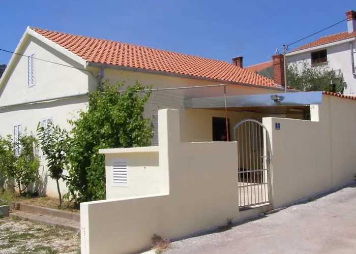 House In With Sea View, Terrace, Air Conditioning, Wifi